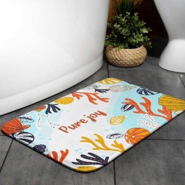 Bathroom rugs with inscription motifs